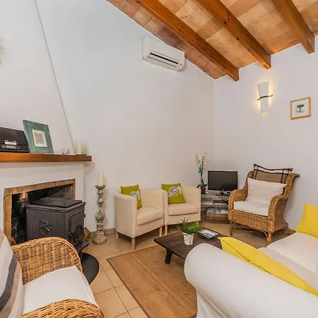 Feriehus Idyllic Country Getaway For 2 Pollença