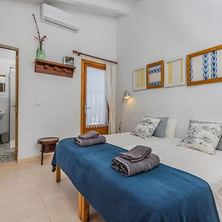 Idyllic Country Getaway For 2 Feriehus Pollença