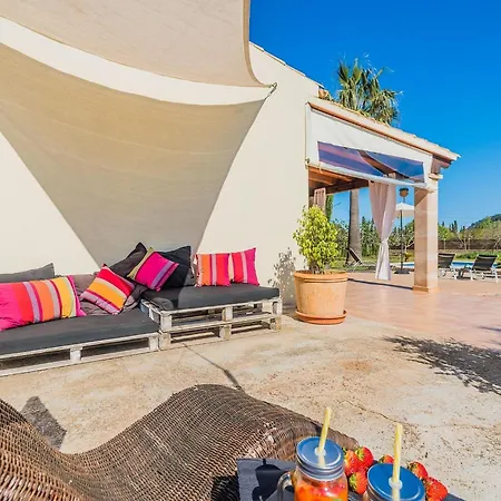 Idyllic Country Getaway For 2 Pollença